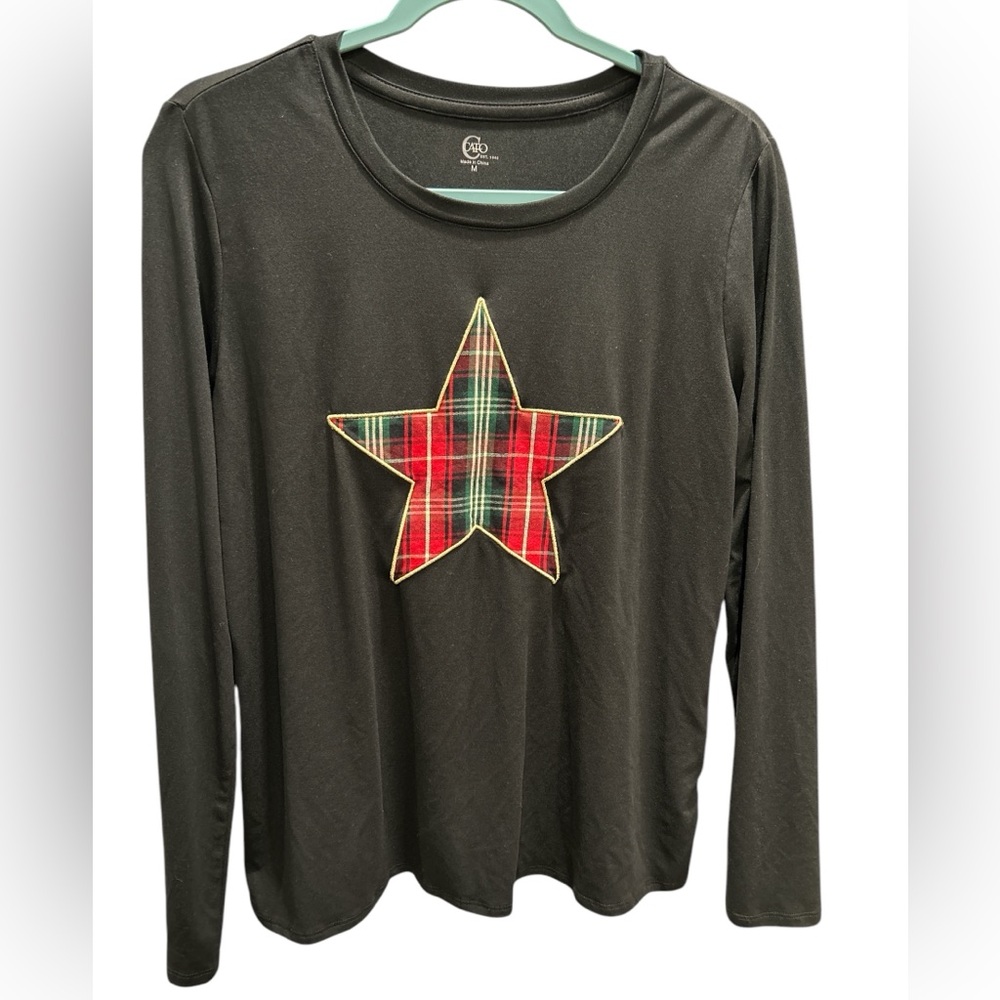 Holiday Long Sleeve Shirt Size Medium by Cato